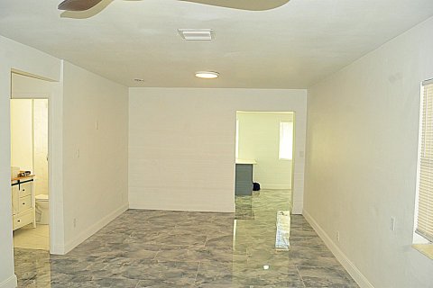 Casa en venta en West Palm Beach, Florida, 3 dormitorios, 115.38 m2 № 2176761 - foto 4