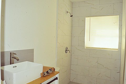 Casa en venta en West Palm Beach, Florida, 3 dormitorios, 115.38 m2 № 2176761 - foto 6