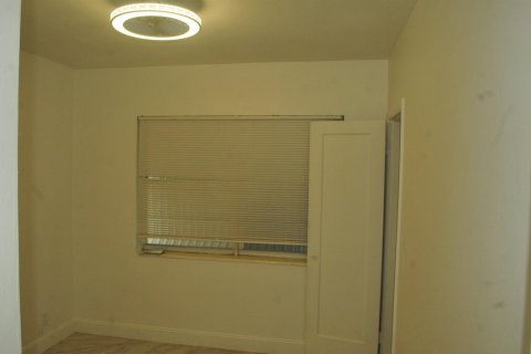 Casa en venta en West Palm Beach, Florida, 3 dormitorios, 115.38 m2 № 2176761 - foto 7