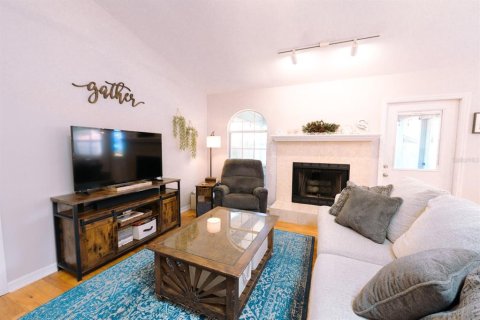 Casa en venta en Gainesville, Florida, 3 dormitorios, 125.98 m2 № 1791122 - foto 6