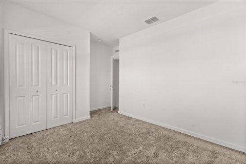 Casa en venta en Haines City, Florida, 4 dormitorios, 181.16 m2 № 1857852 - foto 19