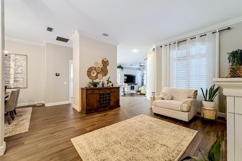 House in Valrico, Florida 3 bedrooms, 164.62 sq.m. № 2424317 - photo 5