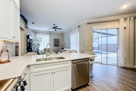 House in Valrico, Florida 3 bedrooms, 164.62 sq.m. № 2424317 - photo 9
