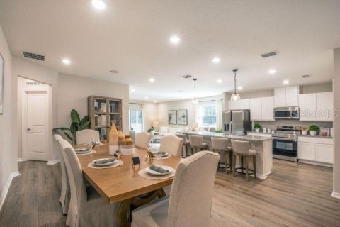 Casa en venta en Brooksville, Florida, 4 dormitorios, 174.28 m2 № 2228411 - foto 8