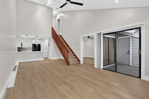 Touwnhouse à vendre à North Lauderdale, Floride: 3 chambres, 116.31 m2 № 2428102 - photo 8