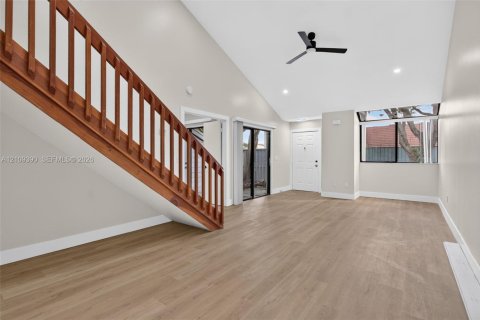 Touwnhouse à vendre à North Lauderdale, Floride: 3 chambres, 116.31 m2 № 2428102 - photo 9