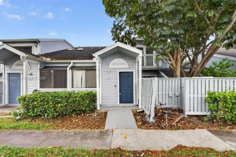 Touwnhouse à North Lauderdale, Floride 3 chambres, 116.31 m2 № 2428102