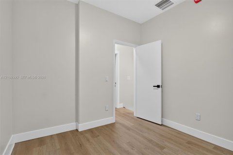 Touwnhouse à vendre à North Lauderdale, Floride: 3 chambres, 116.31 m2 № 2428102 - photo 23