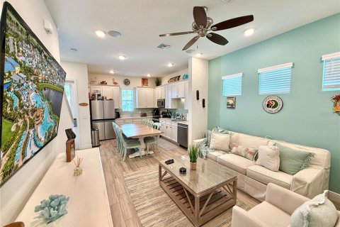 Casa en alquiler en Kissimmee, Florida, 3 dormitorios, 130.99 m2 № 1834756 - foto 3