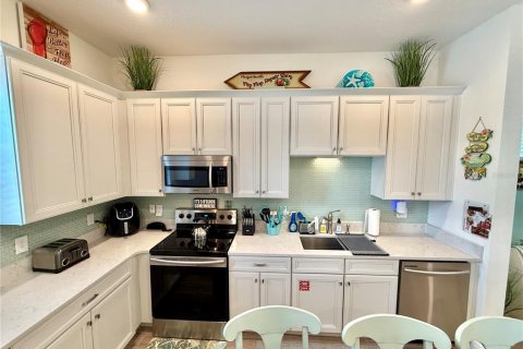 Casa en alquiler en Kissimmee, Florida, 3 dormitorios, 130.99 m2 № 1834756 - foto 5