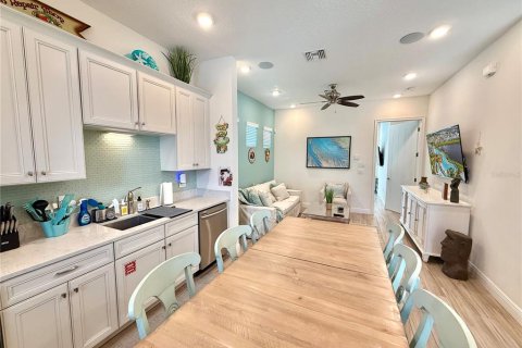 Casa en alquiler en Kissimmee, Florida, 3 dormitorios, 130.99 m2 № 1834756 - foto 7