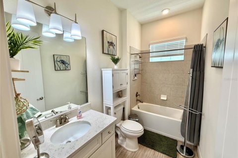 Casa en alquiler en Kissimmee, Florida, 3 dormitorios, 130.99 m2 № 1834756 - foto 13