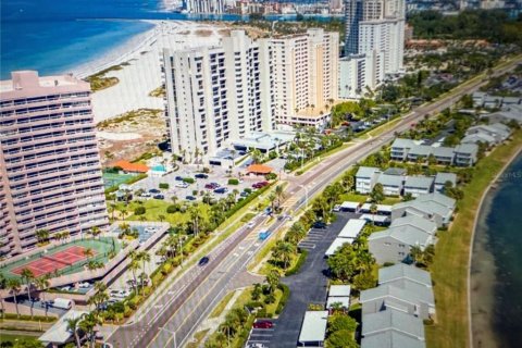 Condo in Clearwater, Florida, 2 bedrooms  № 1879767 - photo 1
