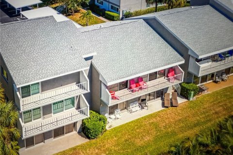 Condo in Clearwater, Florida, 2 bedrooms  № 1879767 - photo 5