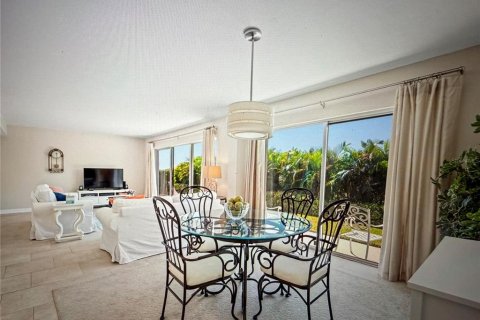 Condo in Clearwater, Florida, 2 bedrooms  № 1879767 - photo 14