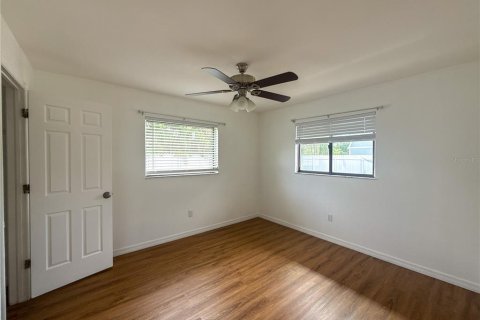 Casa en venta en Cape Coral, Florida, 3 dormitorios, 174.28 m2 № 2381197 - foto 13