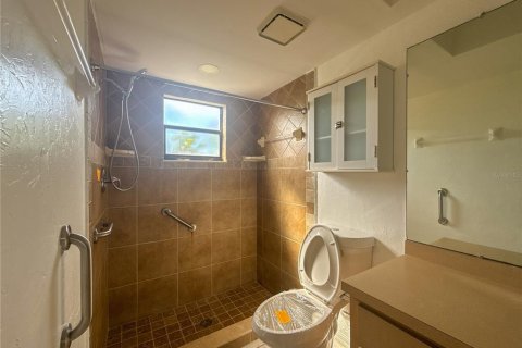 Casa en venta en Cape Coral, Florida, 3 dormitorios, 174.28 m2 № 2381197 - foto 12