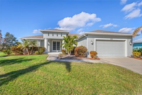 House in Englewood, Florida 3 bedrooms, 205.31 sq.m. № 1542809 - photo 1