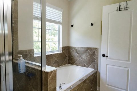 Touwnhouse à vendre à Sanford, Floride: 3 chambres, 162.76 m2 № 2315218 - photo 12