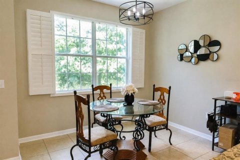 Touwnhouse à vendre à Sanford, Floride: 3 chambres, 162.76 m2 № 2315218 - photo 5
