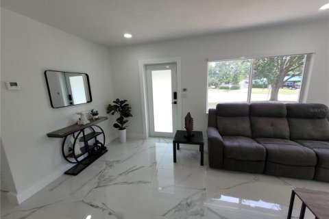 Casa en venta en Temple Terrace, Florida, 3 dormitorios, 115.48 m2 № 2111032 - foto 21