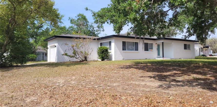 Casa en Temple Terrace, Florida 3 dormitorios, 115.48 m2 № 2111032