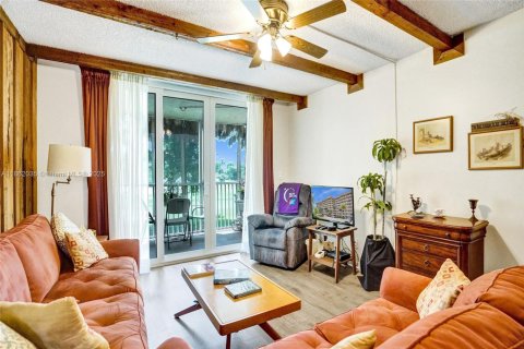 Condo in Plantation, Florida, 2 bedrooms  № 1890621 - photo 15