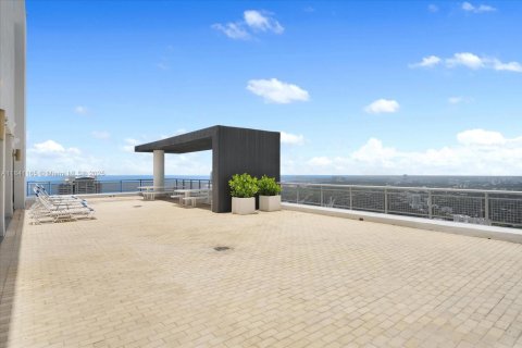 Condominio en venta en Miami, Florida, 2 dormitorios, 116.59 m2 № 1888810 - foto 30
