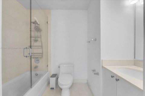 Condominio en venta en Miami, Florida, 2 dormitorios, 116.59 m2 № 1888810 - foto 22