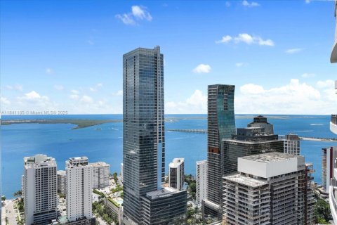 Condominio en venta en Miami, Florida, 2 dormitorios, 116.59 m2 № 1888810 - foto 1