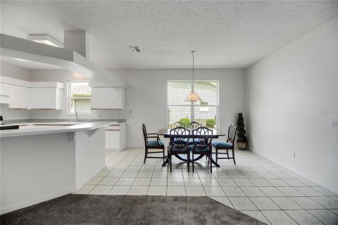 Casa en venta en Leesburg, Florida, 3 dormitorios, 170.94 m2 № 2119375 - foto 12