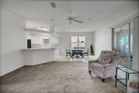Casa en venta en Leesburg, Florida, 3 dormitorios, 170.94 m2 № 2119375 - foto 11