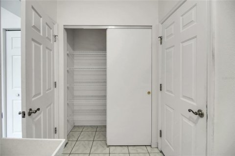 Casa en venta en Leesburg, Florida, 3 dormitorios, 170.94 m2 № 2119375 - foto 19