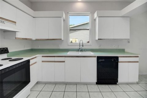 Casa en venta en Leesburg, Florida, 3 dormitorios, 170.94 m2 № 2119375 - foto 16