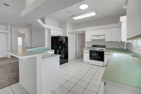 Casa en venta en Leesburg, Florida, 3 dormitorios, 170.94 m2 № 2119375 - foto 15