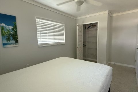 House in New Port Richey, Florida 3 bedrooms, 108.6 sq.m. № 1900463 - photo 18