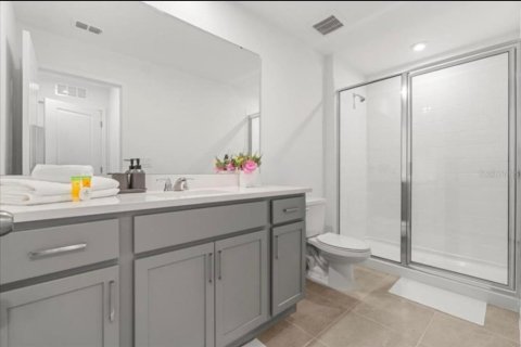 Touwnhouse à vendre à Kissimmee, Floride: 5 chambres, 213.58 m2 № 2120824 - photo 21