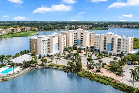 Condo in Bradenton, Florida, 2 bedrooms № 2316778