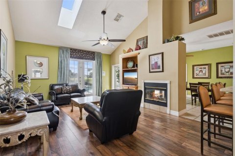 Casa en venta en Kissimmee, Florida, 8 dormitorios, 352.56 m2 № 2377934 - foto 9
