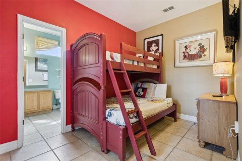 Casa en venta en Kissimmee, Florida, 8 dormitorios, 352.56 m2 № 2377934 - foto 24
