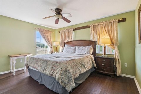 Casa en venta en Kissimmee, Florida, 8 dormitorios, 352.56 m2 № 2377934 - foto 18