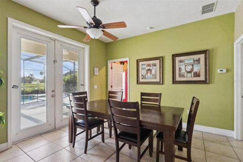 Casa en venta en Kissimmee, Florida, 8 dormitorios, 352.56 m2 № 2377934 - foto 11