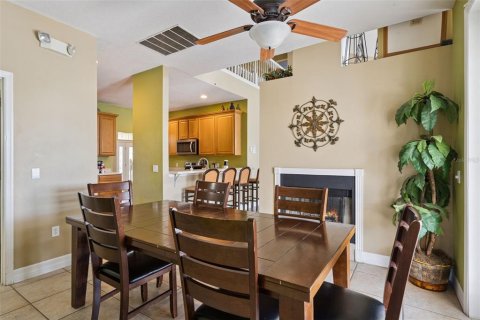 Casa en venta en Kissimmee, Florida, 8 dormitorios, 352.56 m2 № 2377934 - foto 12