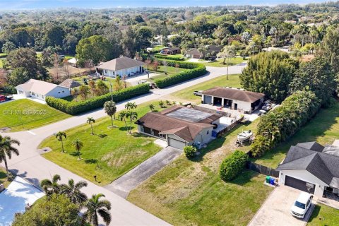 Купить виллу или дом в Саутвест-Ранчес, Флорида 4 спальни, 224.82м2, № 2002208 - фото 4