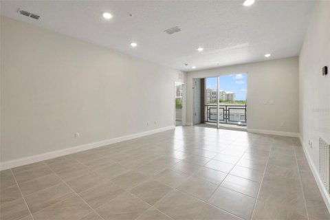 Condominio en venta en Orlando, Florida, 2 dormitorios, 127.09 m2 № 1913138 - foto 11