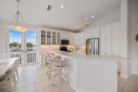House in Englewood, Florida 3 bedrooms, 307.69 sq.m. № 2142533 - photo 19