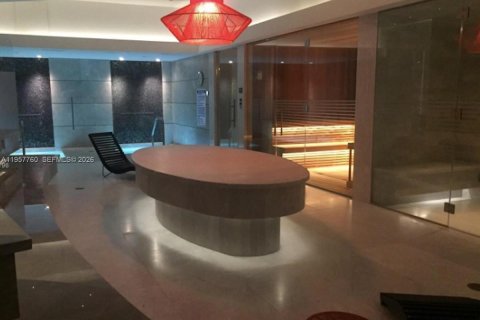 Condominio en alquiler en Miami, Florida, 2 dormitorios, 95.5 m2 № 2011551 - foto 6