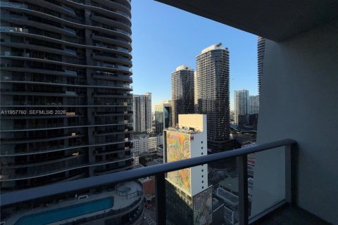 Condominio en alquiler en Miami, Florida, 2 dormitorios, 95.5 m2 № 2011551 - foto 9