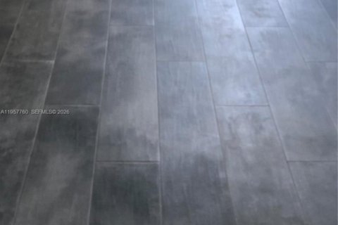 Condominio en alquiler en Miami, Florida, 2 dormitorios, 95.5 m2 № 2011551 - foto 18