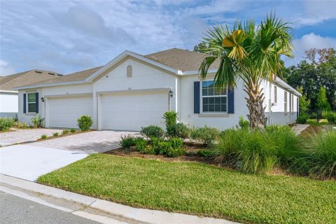 House in Ocala, Florida 3 bedrooms, 145.39 sq.m. № 1894301 - photo 1